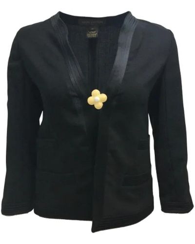 Louis Vuitton Giacca di lana nera usata con bottone a fiore in pelle verniciata - Nero
