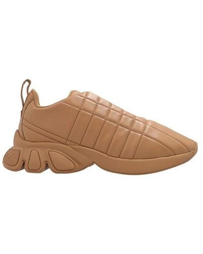 Burberry Shoes > sneakers - Marron