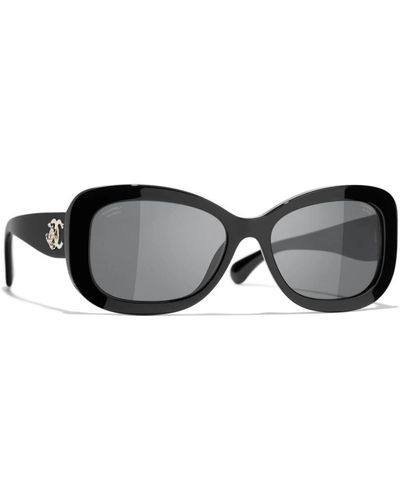 Chanel Des lunettes de soleil - Noir