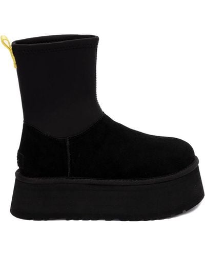 UGG Chelsea Boots - Black