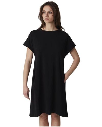 Alpha Studio Midi Dresses - Black