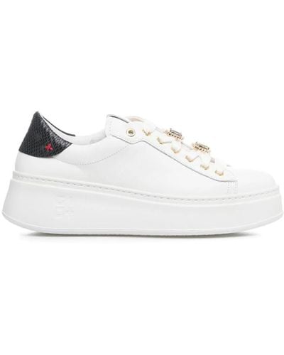 GIO+ Sneakers - White