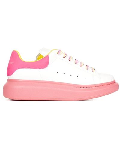 Alexander McQueen E Oversize Sneakers mit Fuchsia-Detail - Pink