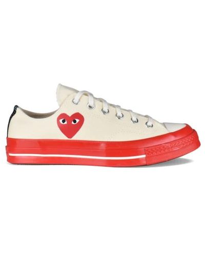 Comme des Garçons Corazón rojo chuck taylor sneakers
