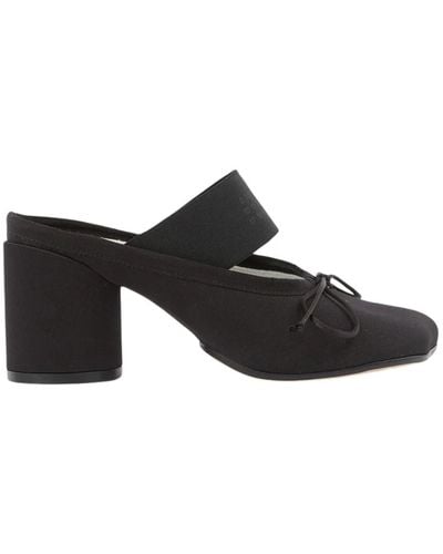 MM6 by Maison Martin Margiela Shoes > heels > heeled mules - Noir