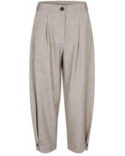 Masai Trousers > cropped trousers - Gris