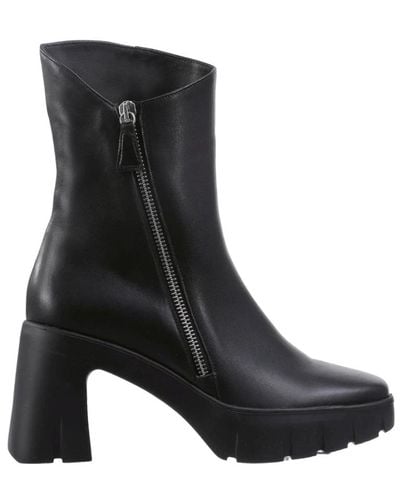 Högl Heeled Boots - Black