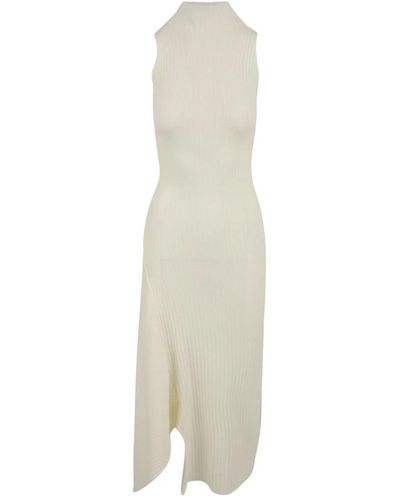 Akep Vestido crema con modelo vskd 01062 - Blanco