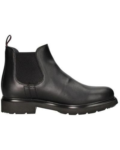 Callaghan Chelsea Boots - Black