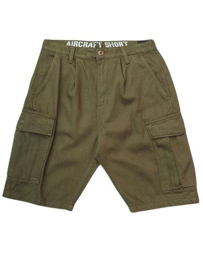 Alpha Industries Casual Shorts - Green