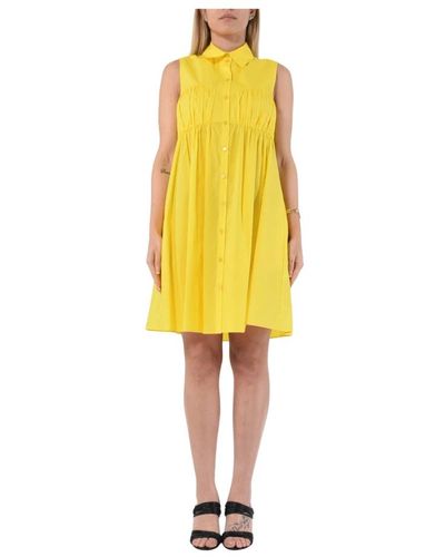 Patrizia Pepe Kleid aus baumwollhemd mit knopfleiste - Gelb