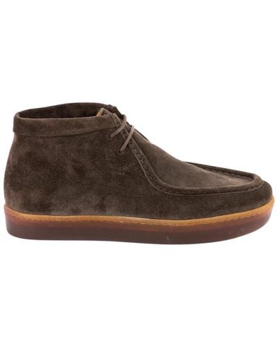 Henderson Lace-Up Boots - Brown