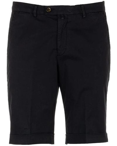 BRIGLIA Casual Shorts - Black