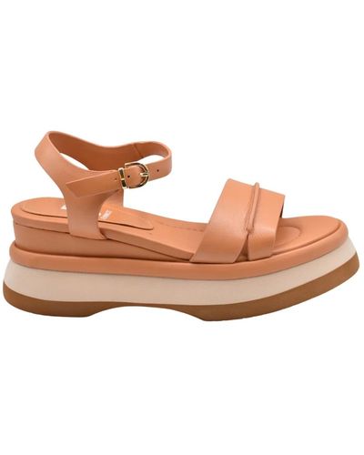 Jeannot Flat Sandals - Pink