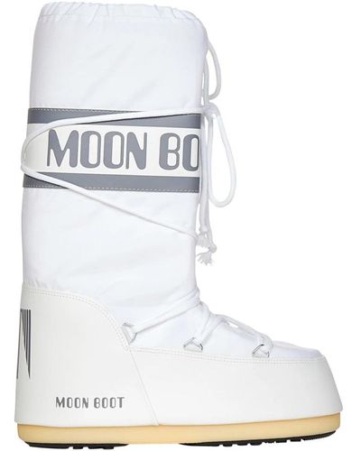 Moon Boot Weiße knöchelstiefel mit isolierender polsterung