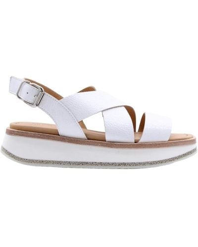 Laura Bellariva Flat Sandals - White
