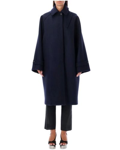 Ferragamo Look abrigo elegante 1 - Azul
