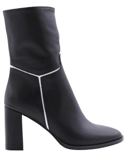 DONNA LEI Heeled Boots - Black