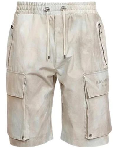Balmain Shorts > casual shorts - Gris
