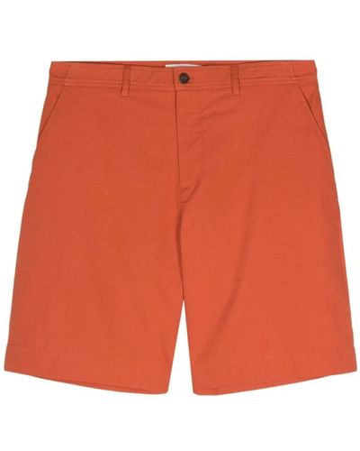 Maison Kitsuné Shorts > casual shorts - Orange