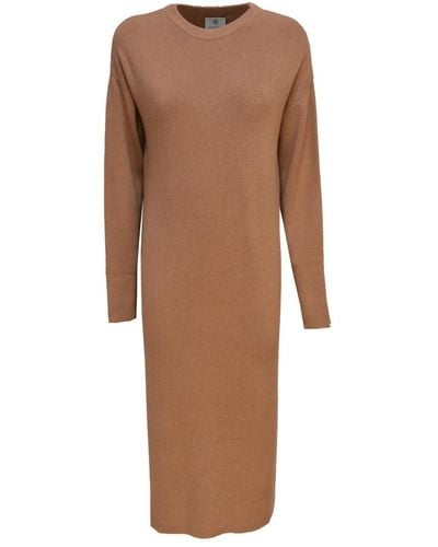 Anine Bing Kamel strickkleid mit seitenschlitzen - Braun