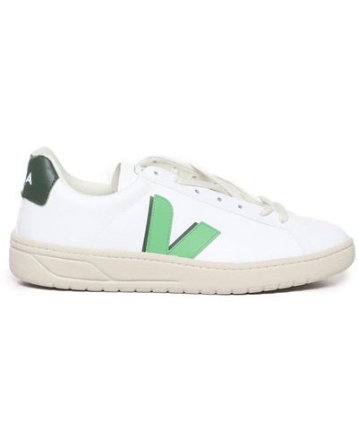 Veja Trainers - Green