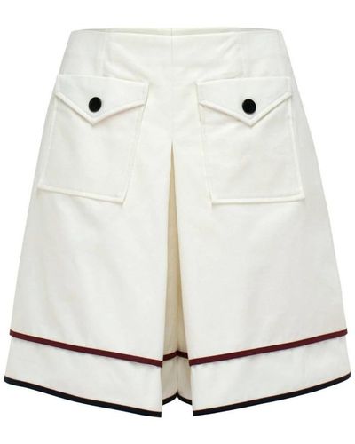 MVP WARDROBE Short Shorts - White