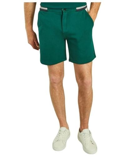 Ron Dorff Eng anliegende shorts aus bio-baumwolle - Grün
