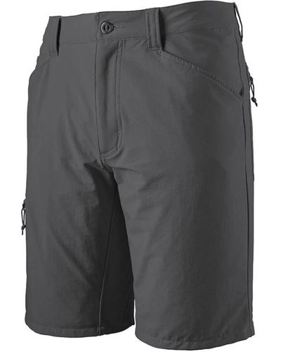 Patagonia Bequeme stilvolle quandary shorts - Grau