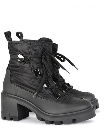Moncler Heeled Boots - Black