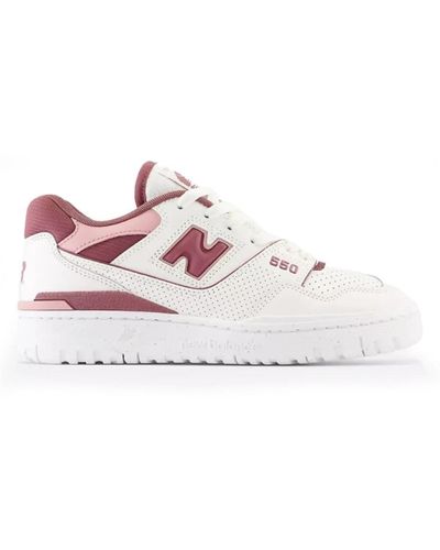New Balance Sneakers bianche con dettagli rossi e rosa