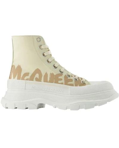 Alexander McQueen Lace-Up Boots - Natural