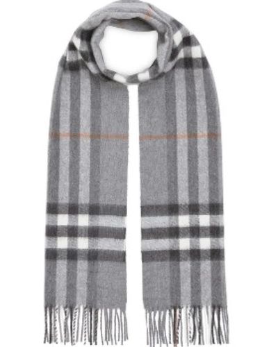 Burberry Winter Scarves - Gray