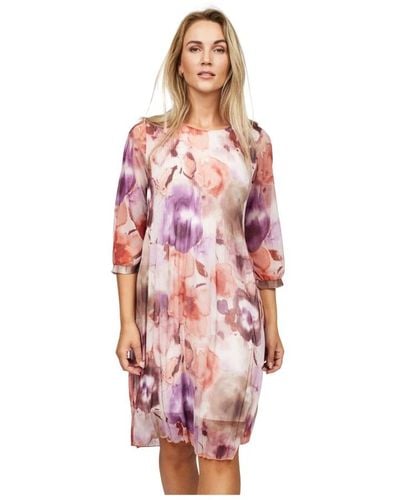 2-Biz Einfaches Kleid mit Rundhalsausschnitt und Feinem Muster - Pink