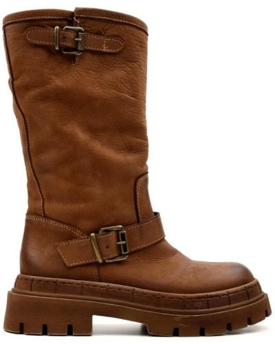 Zoe High Boots - Brown