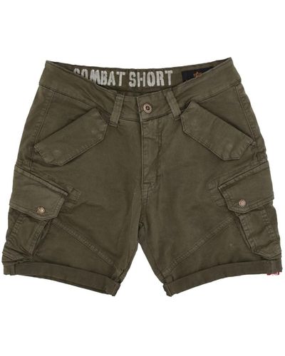 Alpha Industries Casual Shorts - Grün