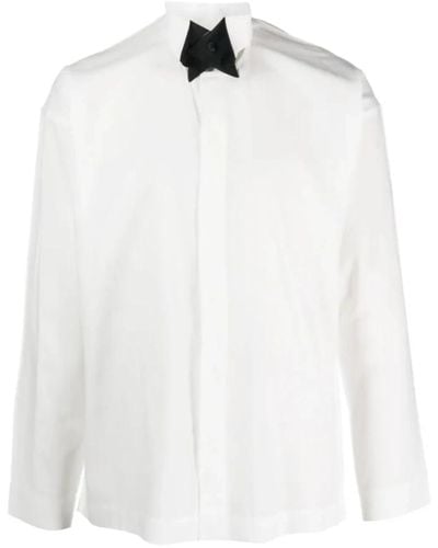 Issey Miyake Kontrastkragen langarmhemd - Weiß