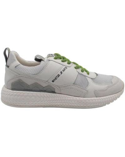 MOA Trainers - Grey