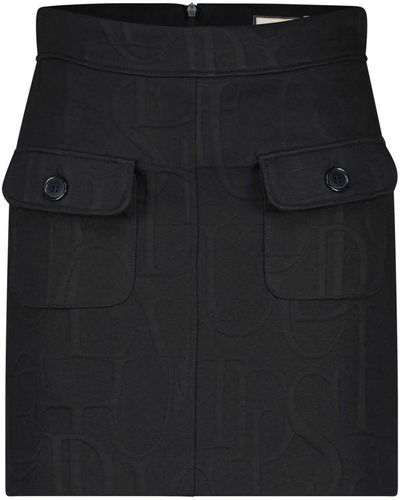 Seductive Short Skirts - Black
