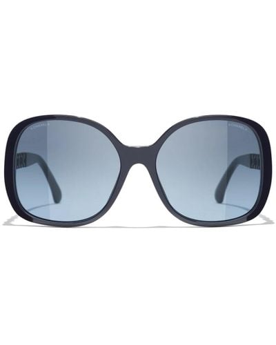 Chanel Ikonoische sonnenbrille mit blauen gläsern