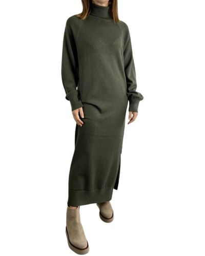 Ecoalf Langes strickkleid mit hohem kragen - Grün