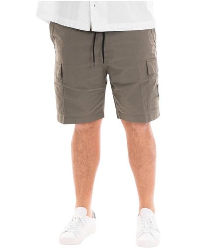 Calvin Klein Gewaschene cargo bermuda shorts - Grau