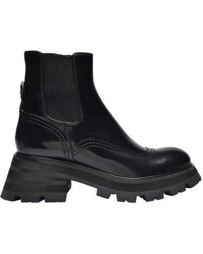 Alexander McQueen Upper And Ru Ankle Boots - Black