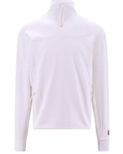 C.P. Company Stilvolles Turtleneck Sweatshirt Upgrade für Wintergarderobe - Lila