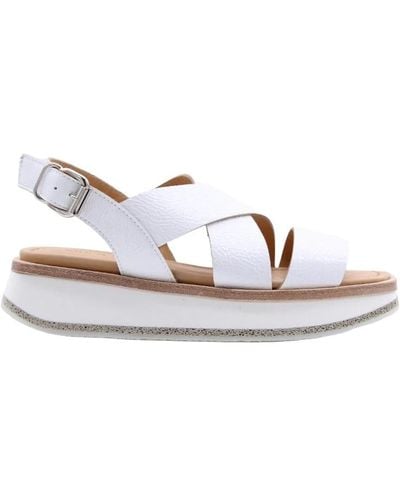 Laura Bellariva Flache sandalen mit hoher sohle - Weiß