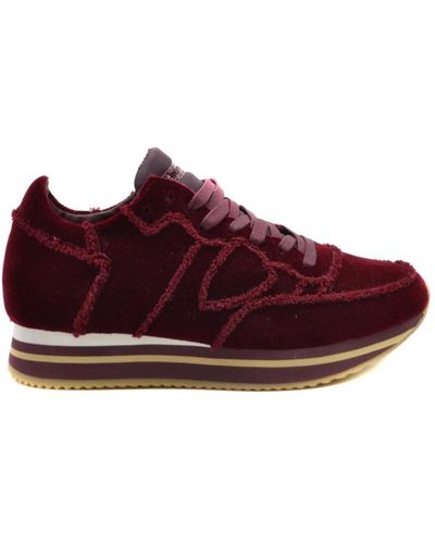 Philippe Model Trainers - Red
