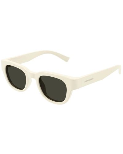 Saint Laurent Weiße sonnenbrille mit originalzubehör