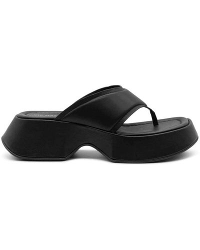 Vic Matié Shoes > flip flops & sliders > flip flops - Noir
