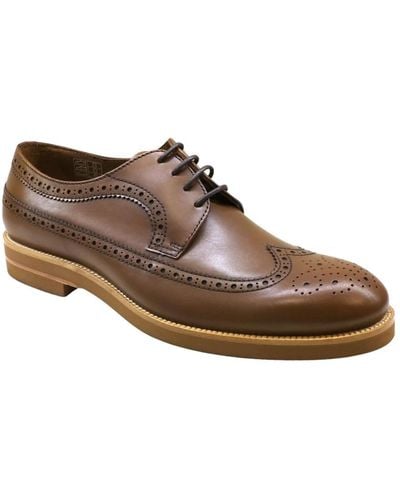 Lottusse Laced Shoes - Brown