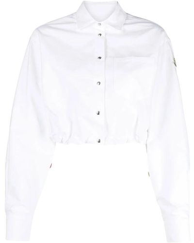 Moncler Camicia bianca in cotone crop con logo patch - Bianco